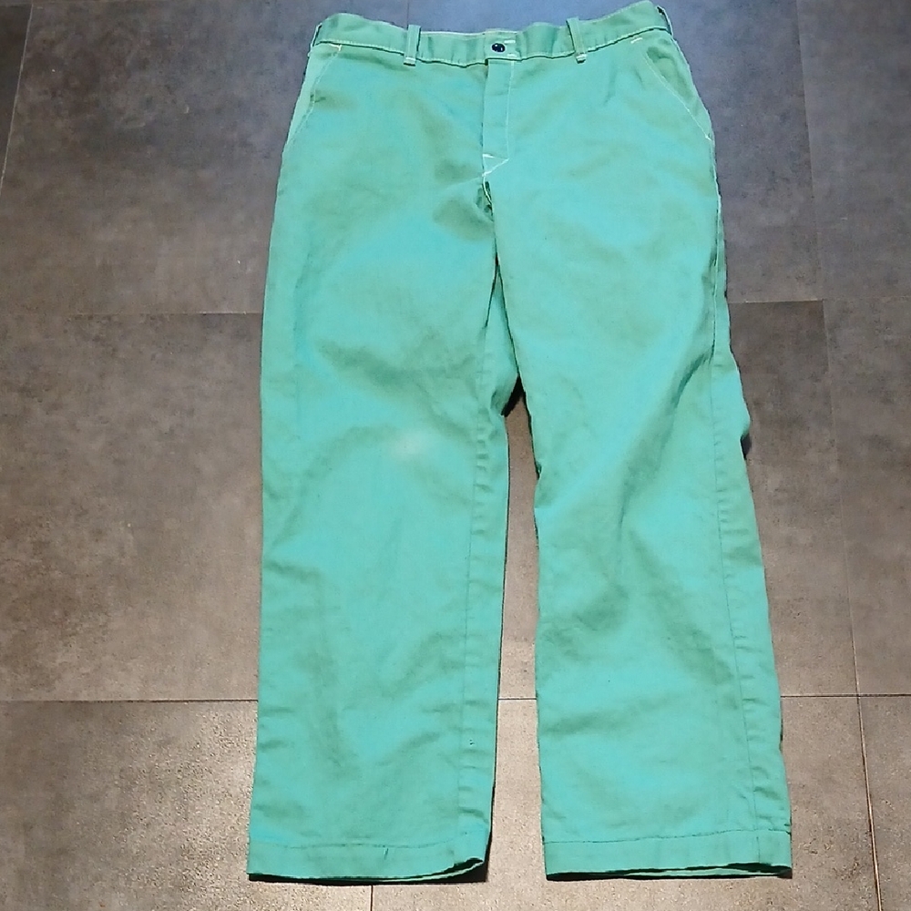 Men's Westex FR-7A Green Pants Size 32w X 30I  in good shape.